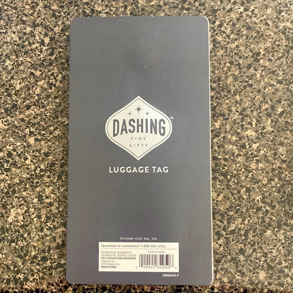 Dashing Luggage Tag - Picture 2 of 3